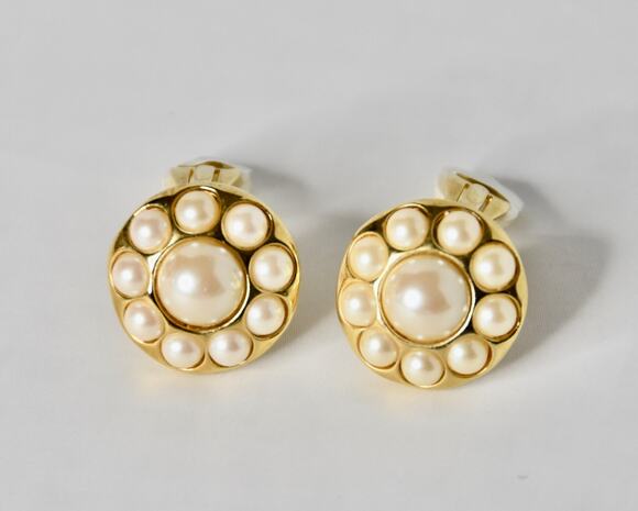 Givenchy Jewelry - Givenchy Vintage Faux Etruscan Pearl Gold Plated Clip-On Earrings